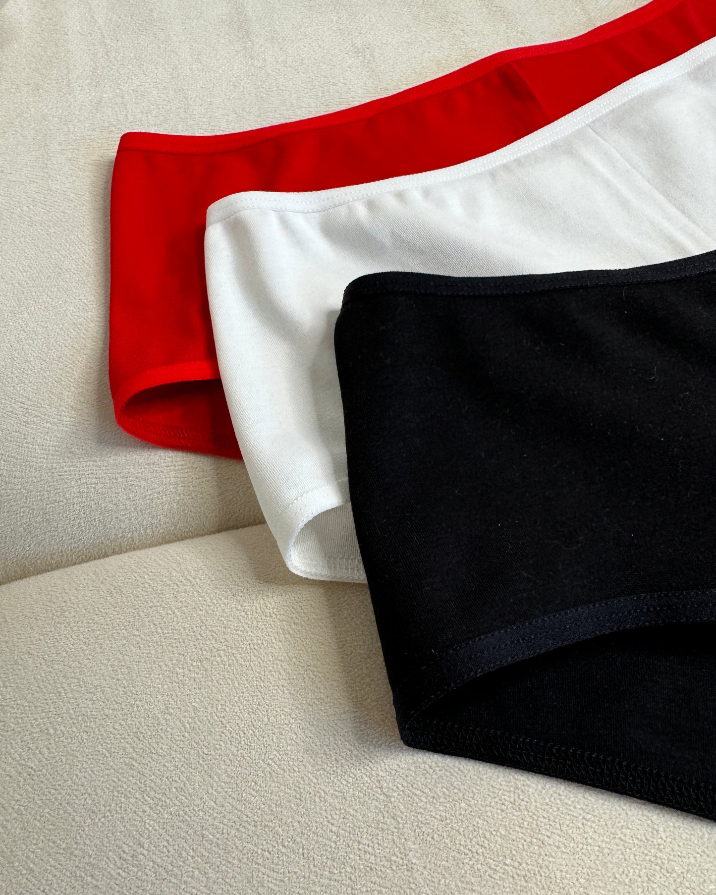 Lorein semi invisible