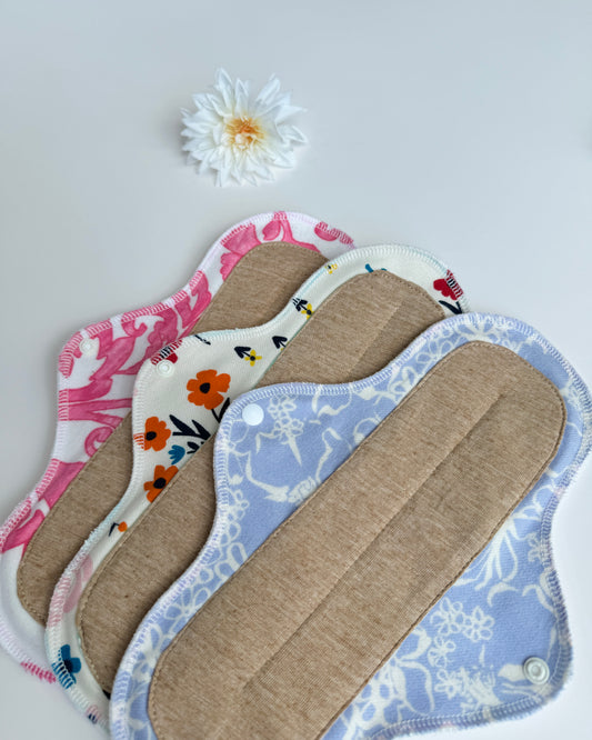Toalla menstrual terapéutica