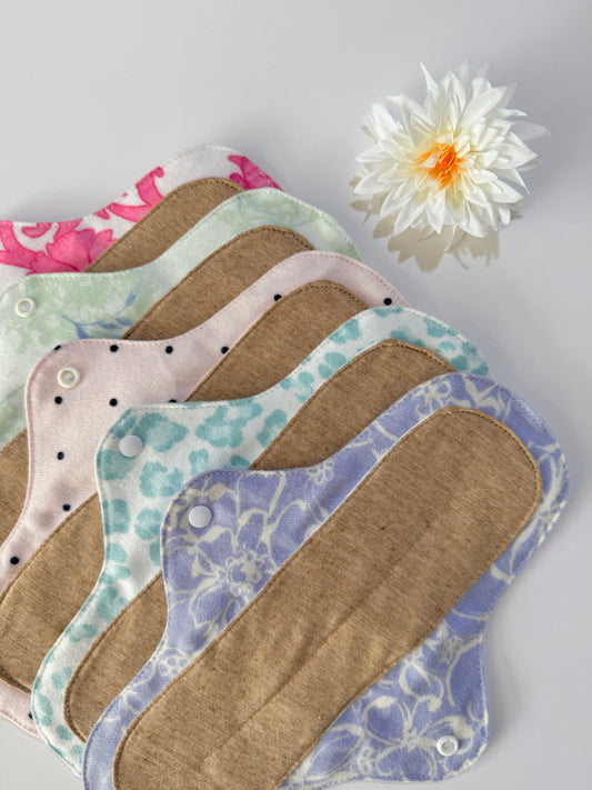 Toalla menstrual terapéutica